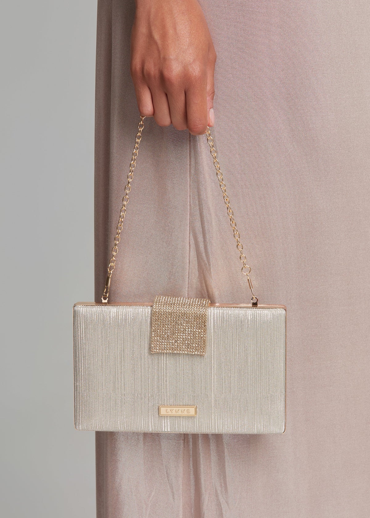Μεταλλιζέ clutch με στρας