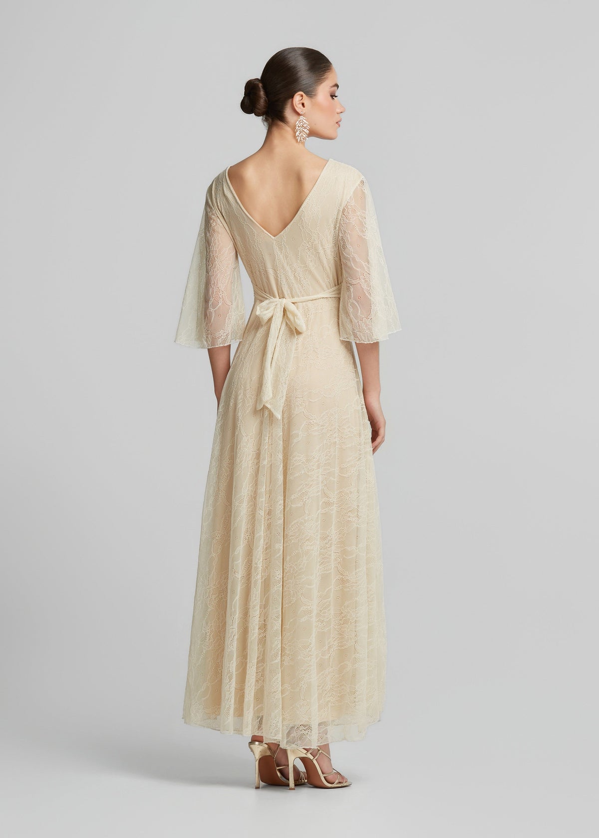 Μάξι φόρεμα από δαντέλα